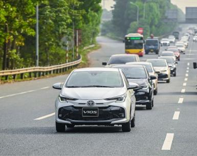 Người dùng xe qua nhiều thế hệ đánh giá “Toyota Vios là lựa chọn cho sự gắn bó dài lâu”