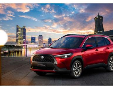 Nội thất Toyota Corolla Cross 2023: Hình ảnh, giá niêm yết và ưu đãi mới nhất