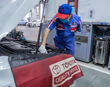 Quy trình 3 bước bảo dưỡng xe Toyota Hybrid tại Việt Nam