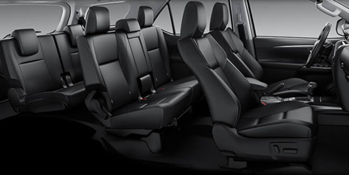 Ghế ngồi của Toyota Fortuner máy xăng
