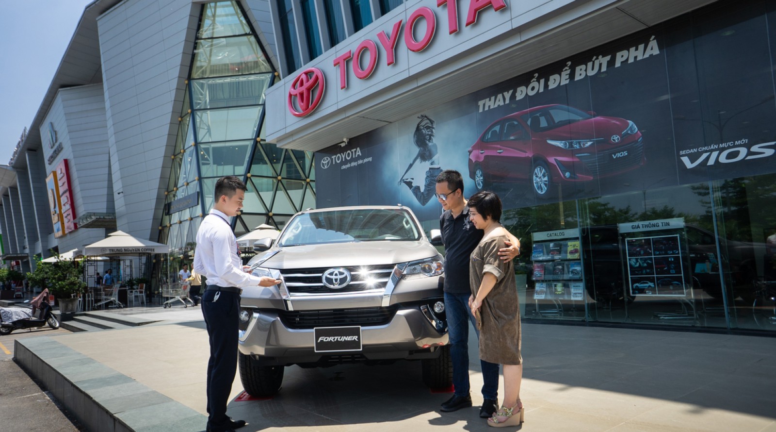 Toyota chinh phục khách hàng từ những điều nhỏ nhất