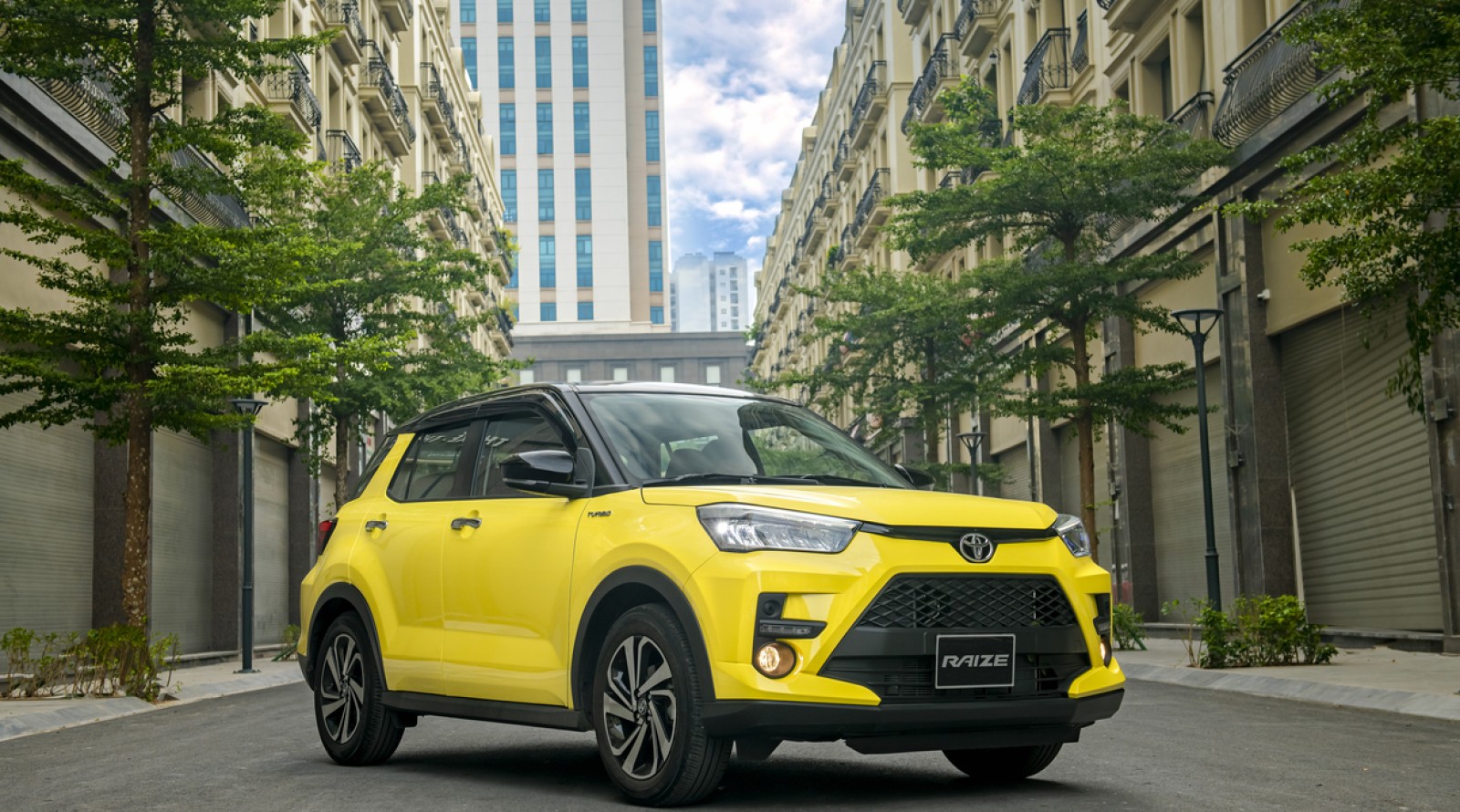 Top 6 mẫu xe Toyota 5 chỗ 2023 và bảng giá mới nhất
