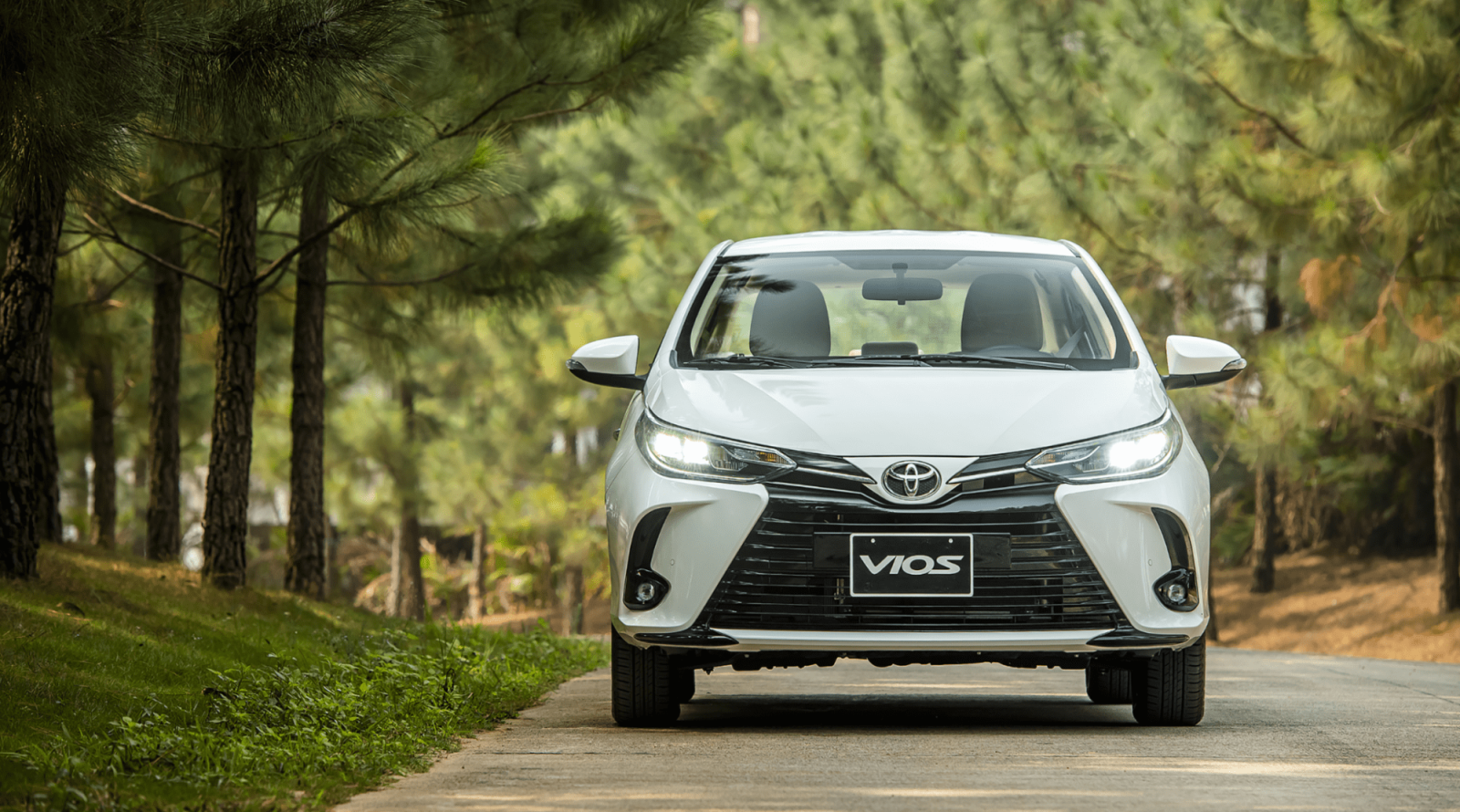 Cách lái xe số sàn đúng kỹ thuật, an toàn cho người mới