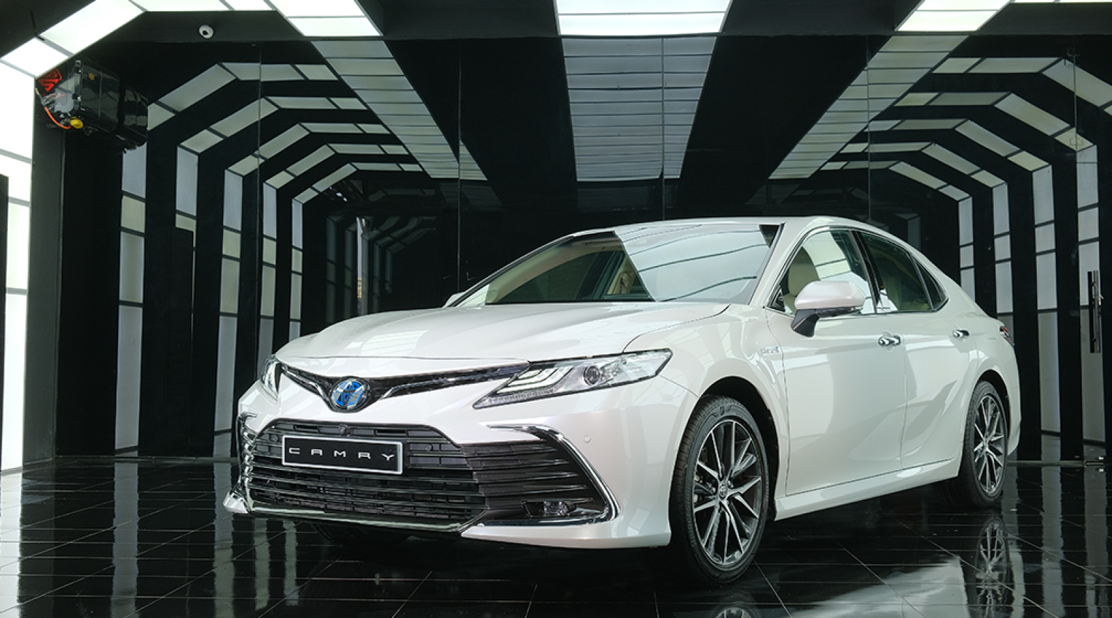Top 3 ô tô hybrid 2023 tại Việt Nam và bảng giá xe mới nhất (03/2023)